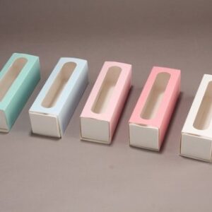 CAJA DE MACARRON DE 5/6UNID 16X5X5 DE 7/8UNID 21X5X5 DE 12UNID 20X10X5 (BLANCAS Y DE COLOR) 9/10 UNID (FANTASIA)